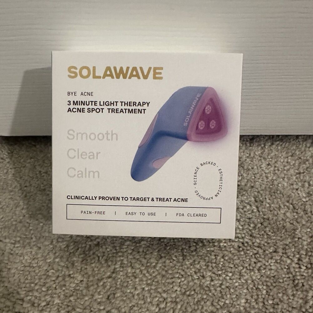 Solawave Bye Acne 3 Minute Light Therapy Spot Treatment NIB NEW